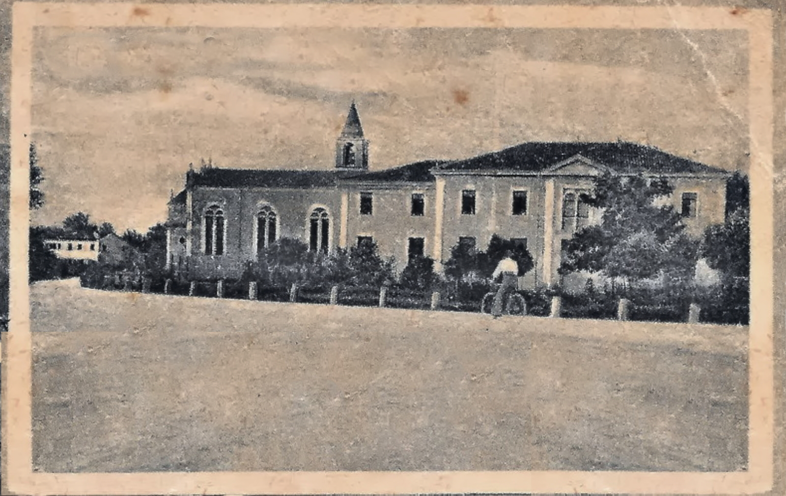 Scuola infanzia Bertipaglia anni 30